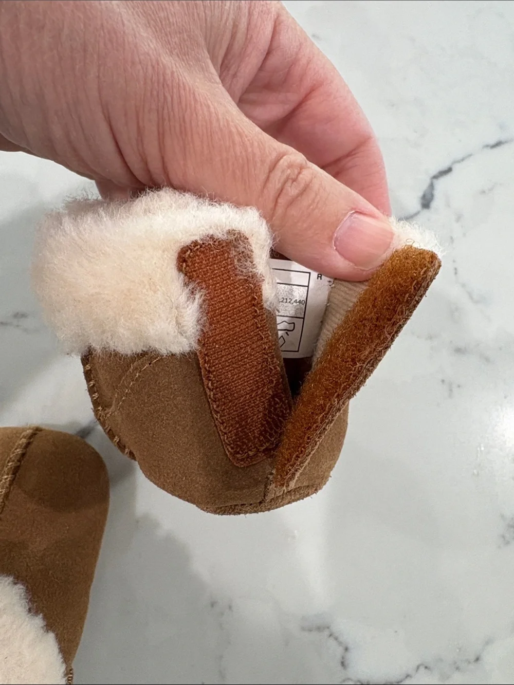 UGG soft chestnut